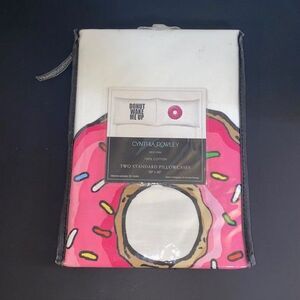 New Cynthia Rowley Donut Wake Me Up Pillowcases Set of 2 Standard 20" x 30"